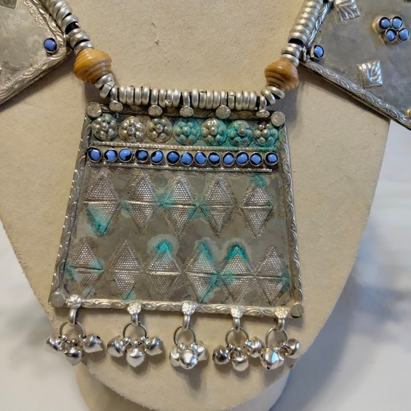 Iris Apfel & Bajalia Silver Multi Pendant Statement Necklace - Picture 3 of 16